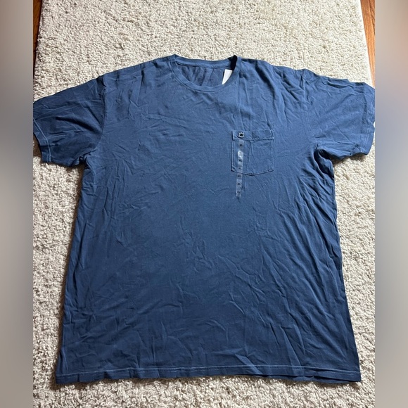 Men's Size XL Crown & Ivey Classic Tee NWT - Picture 1 of 7